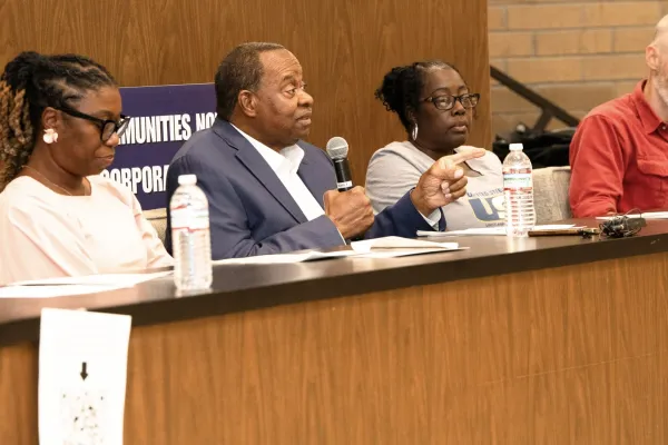From left to right, State Senator Charlene Oliver, State Rep. Yusef Hakeem, USW 15120 Presidet and CALC recording secretary Carla Leslie, and CALC President Geoffrey Meldahl