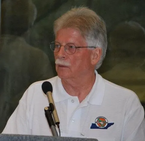 jerry lee in a white tn afl-cio shirt